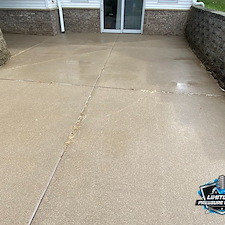House-and-Concrete-Washing-in-Beloit-WI 1